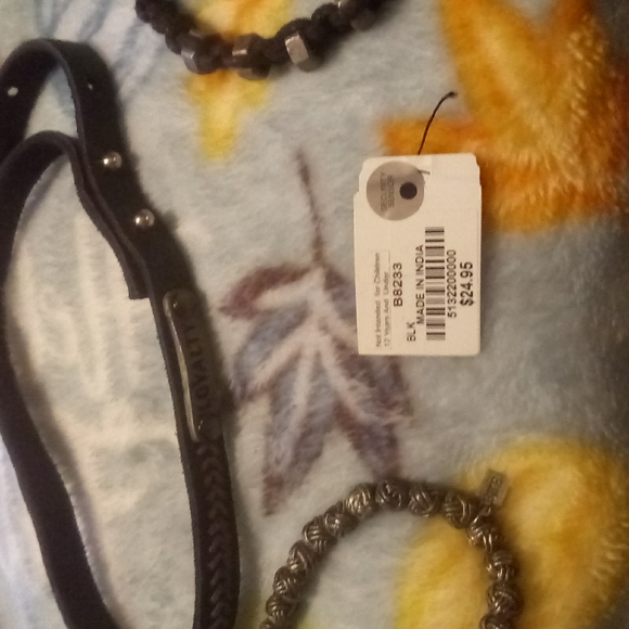 BKE Bracelets/Choker (Vintage) - Picture 6 of 7